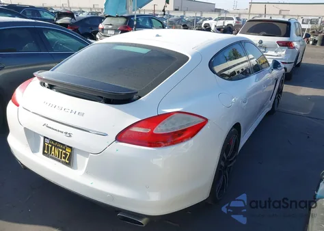 2011 Porsche Panamera 4 from USA, damaged, VIN WP0AA2A72BL016484